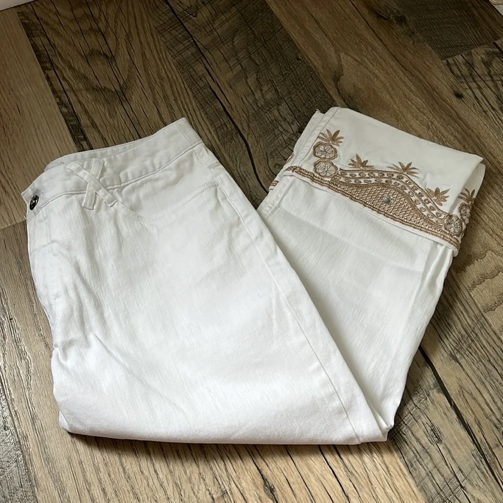 TRIBAL Jean’s Capri - Picture 2 of 5